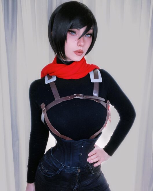 Mikasa Ackerman  Attack On Titan Season 4 cosplay test. This is only a cosplay T