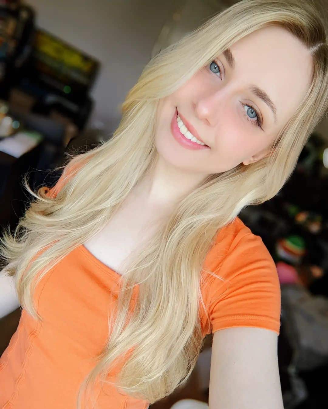 LIVE with the 10 HOURS FOR 10K!!
Twitch.tv/LittleLemonbun
.
.
.
.
.
.
.
.
.
Tags 11